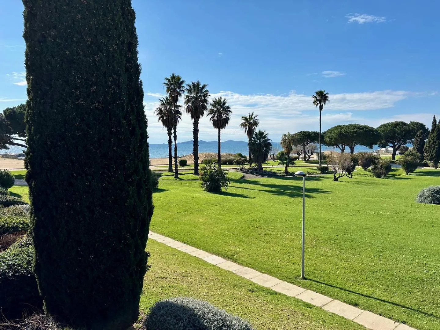 Appartement 2 Pieces Cabine 5 Couchages La Londe Les Maures Lal100-117 0*, La Londe-les-Maures
