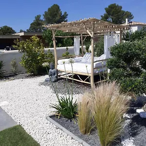  Alojamento de Acomodação e Pequeno-almoço Jardin Zen